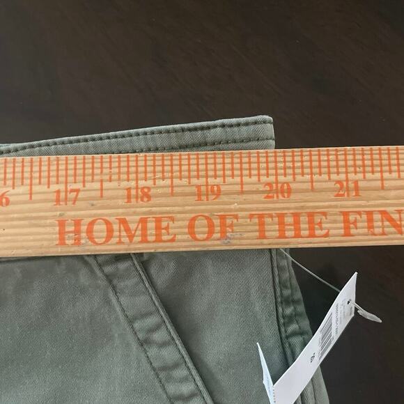 GAP Olive Wide Leg Pants - Picture 7 of 7